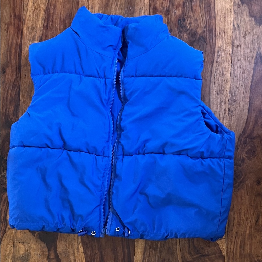 NWT Women's REVERSIBLE Blue Puffer Vest